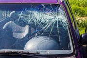 如何打開小車前蓋？打開小車前蓋有哪些步驟和注意事項？