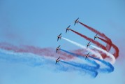 探尋機(jī)場(chǎng)的黃金時(shí)刻——飛機(jī)流量網(wǎng)站詳解，揭秘黃金時(shí)刻，分析影響航班繁忙程度的關(guān)鍵因素