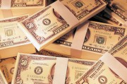 期貨合約的市場流動性與投資者決策的影響？