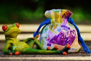 免費(fèi)不要錢的游戲，一個(gè)玩家的冒險(xiǎn)旅程，免費(fèi)游戲，無盡的冒險(xiǎn)之旅