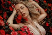 庶女有毒游戲是一款備受矚目的女性角色扮演游戲。在游戲中，玩家將扮演一名庶女，通過一系列的事件和挑戰(zhàn)來一步步提升自己的能力和地位。，庶女有毒，女強(qiáng)人的崛起之路