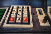 小游戲免費 單機游戲，樂趣無窮的網(wǎng)絡(luò)世界，自由探索無盡網(wǎng)絡(luò)，單機小游戲無限樂趣