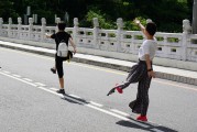 滑板游戲——一場無盡的夏日狂歡！，盡情享受夏日滑板樂趣，一次無盡的狂歡之旅