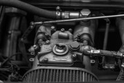 探索舊車插件網(wǎng)站，為愛車注入新活力
