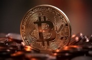 玩游戲也能獲得虛擬貨幣？，游戲賺錢新途徑，虛擬貨幣概念及應(yīng)用