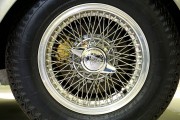 電動三輪車的啟動方法和操作技巧有哪些？啟動電動三輪車時需要注意哪些安全事項？