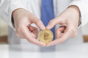 如何理解黃金價格影響因素？黃金價格與哪些因素相關(guān)？
