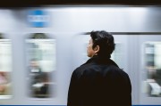 夢(mèng)中的時(shí)間緊迫，趕火車的焦慮與挑戰(zhàn)，夢(mèng)中的時(shí)間緊迫，趕火車的焦慮與挑戰(zhàn)
