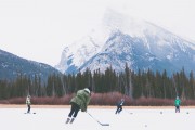 夢到滑雪，一場冬日運(yùn)動的奇妙之旅，冬日滑雪夢，奇妙之旅的探索與冒險(xiǎn)