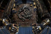鎧甲勇士手游免費(fèi)下載，讓你暢享戰(zhàn)斗樂趣，鎧甲勇士手游，一款集策略、競技和休閑于一體的手機(jī)游戲！