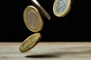 黃金定投的開戶流程如何理解？這種流程對投資效率有何影響？
