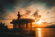 夢(mèng)中的時(shí)光隧道，與去世姥爺?shù)脑俅五忮耍瑝?mèng)中的時(shí)光隧道，與去世姥爺?shù)脑俅五忮? title=