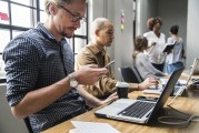 如何通過多種方式查詢企業(yè)注冊信息？，多元化查詢企業(yè)注冊信息的方式方法