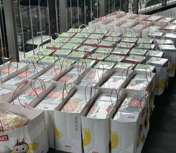 全線下跌！市場突然大量出現(xiàn)，曾經(jīng)價格過萬如今800多元……